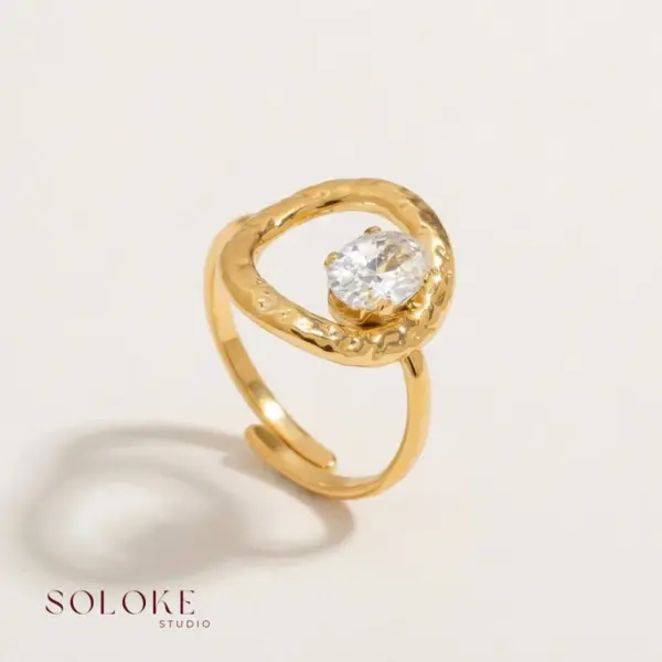 Luna Crystal Ring